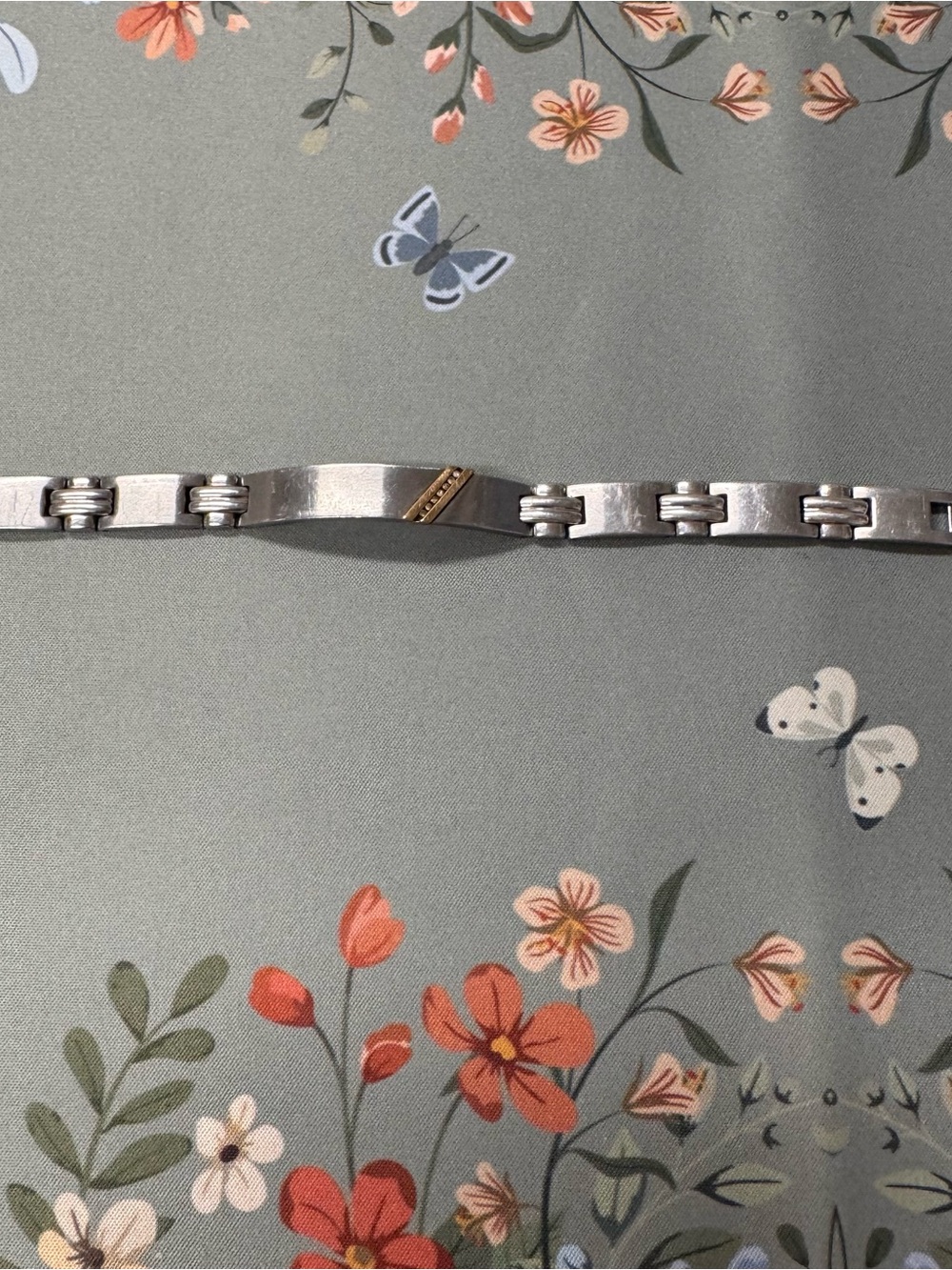 Kay Jeweler’s Men’s Stainless Steel & 10K Gold Accent Link Bracelet (late 1990s)